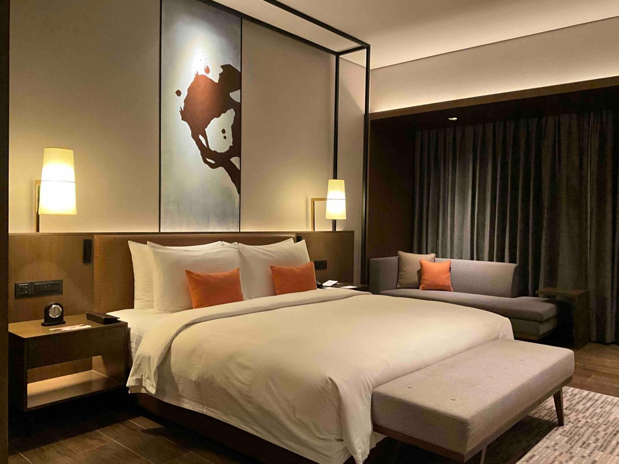 Wyndham Grand Yangon Hotel Ngoại thất bức ảnh